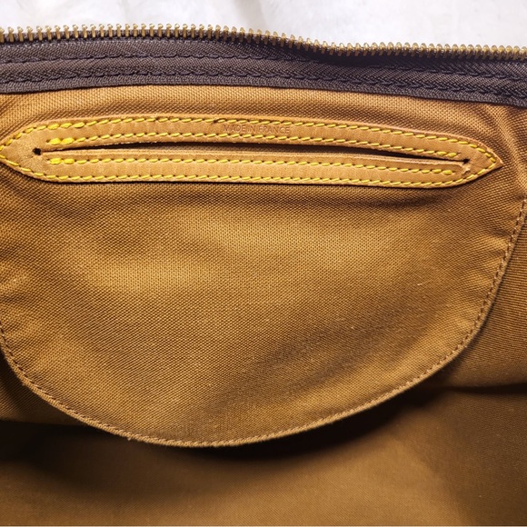 Authentic Louis Vuitton speedy 40 - Picture 15 of 16